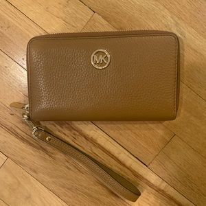 Tan leather MK smartphone wristlet